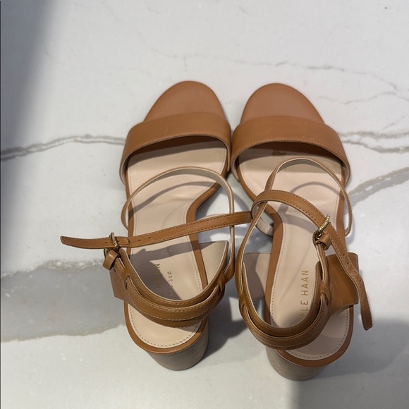 The perfect summer shoe! Tan Strappy Block Heel Sandals - Picture 4 of 8